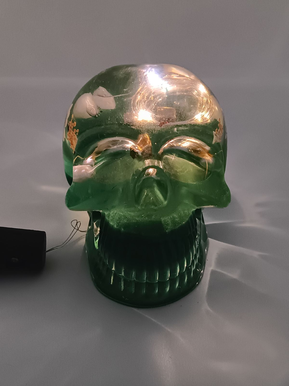 Tête de mort lumineuse Flora